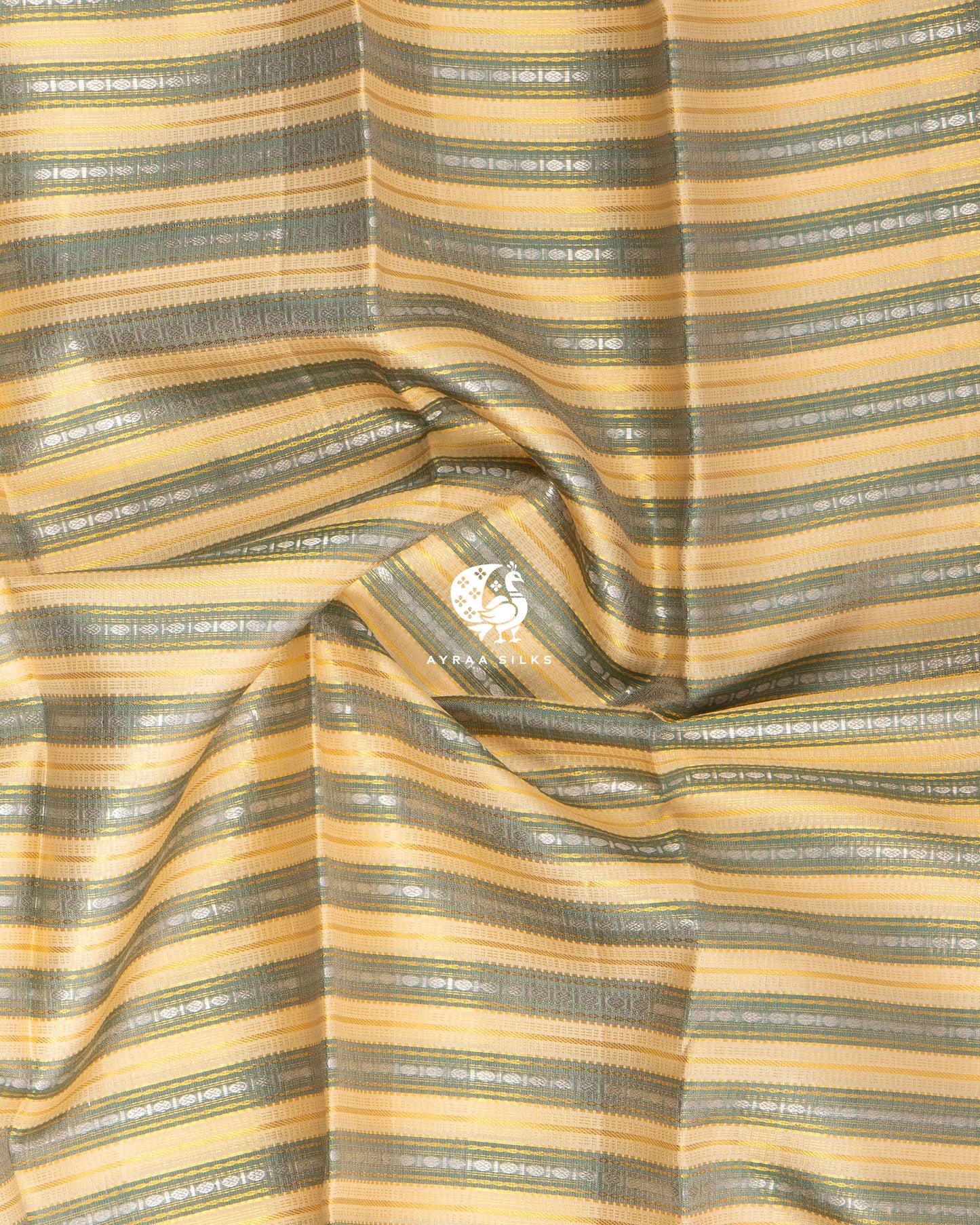 Ivory Rekku Kanchipuram Saree
