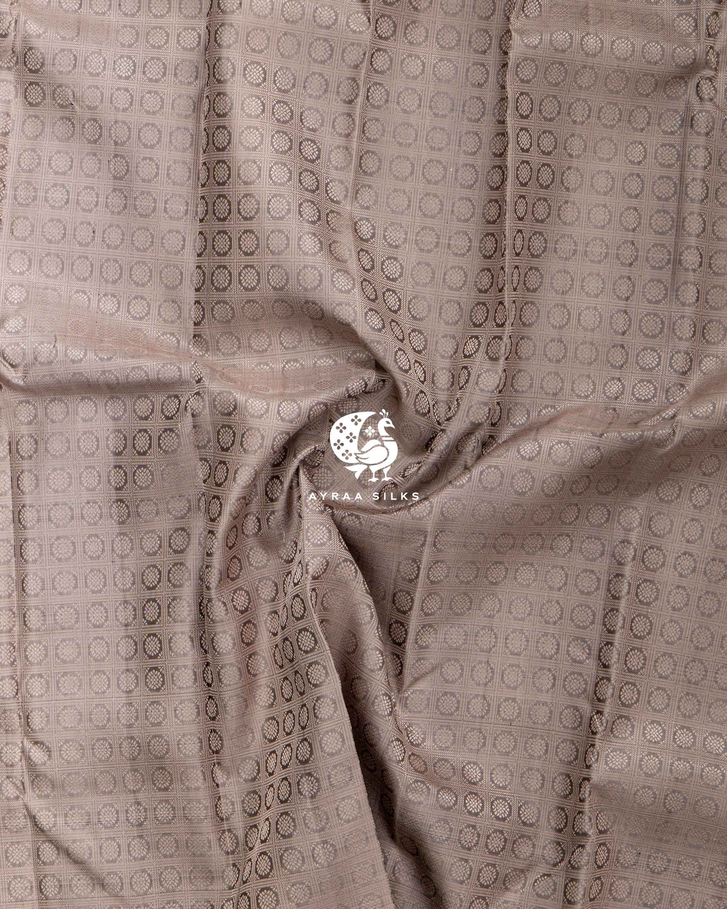 Ivory Chakra Kanchipuram Saree