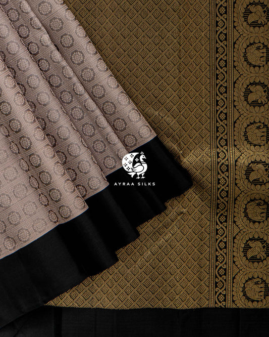 Ivory Chakra Kanchipuram Saree